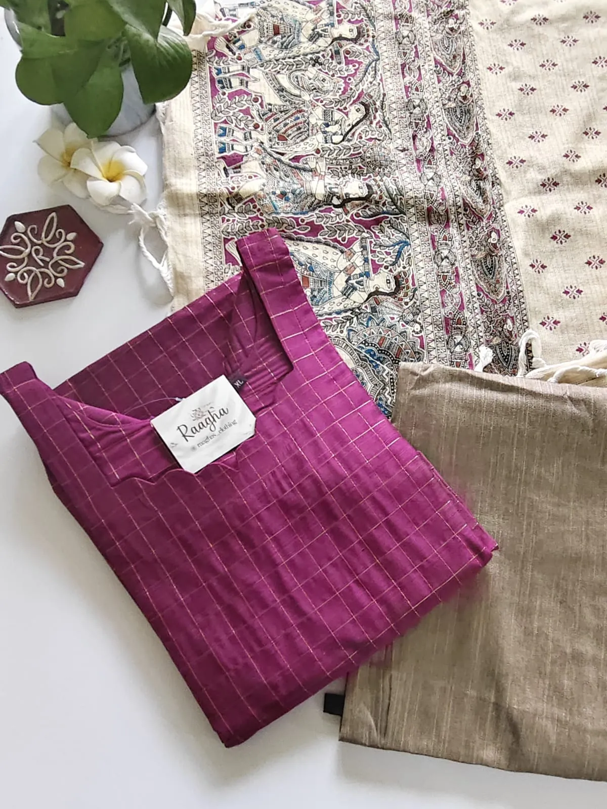 Meenachi Raw Silk Salwar Set